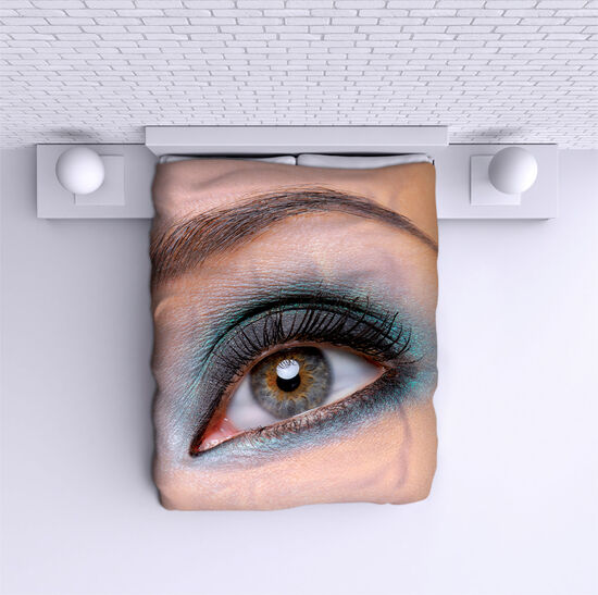 Bed Cover Pretty Eye