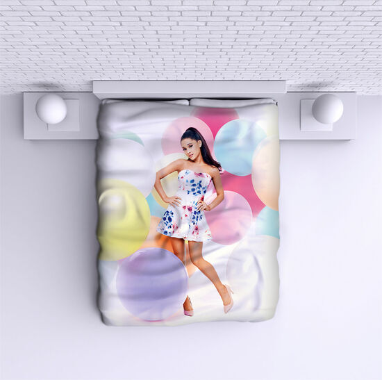 Bed Cover Ariana Grande balloons