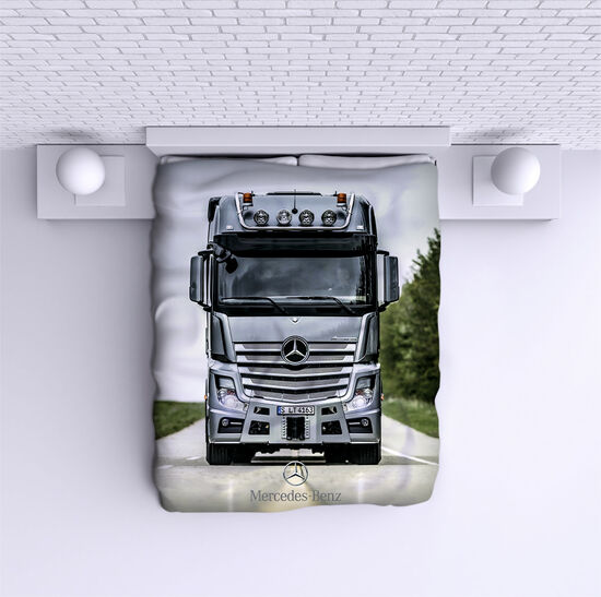 Bed Cover Mercedes Truck