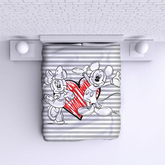 Bed Cover Mickey and Minnie Heart