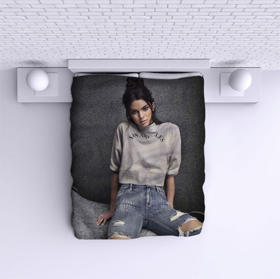 Bed Cover Kendall Jenner