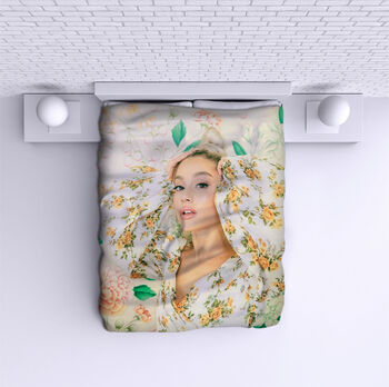 Bed Cover Ariana Grande 2020